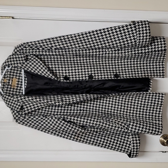 Odyn Women's jacket - Picture 1 of 5